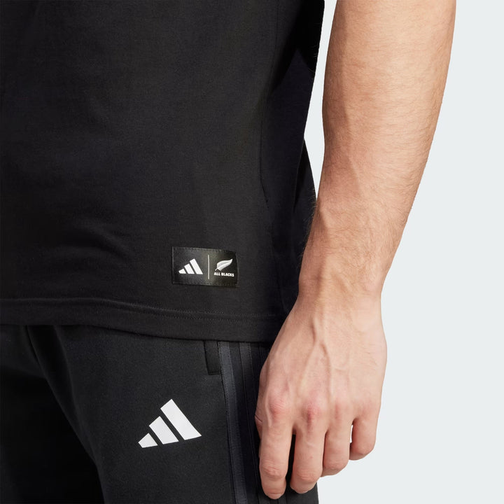 T-shirt Graphique Adidas All Blacks