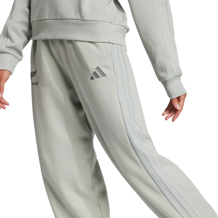 Pantalon à revers adidas All Blacks pour femme